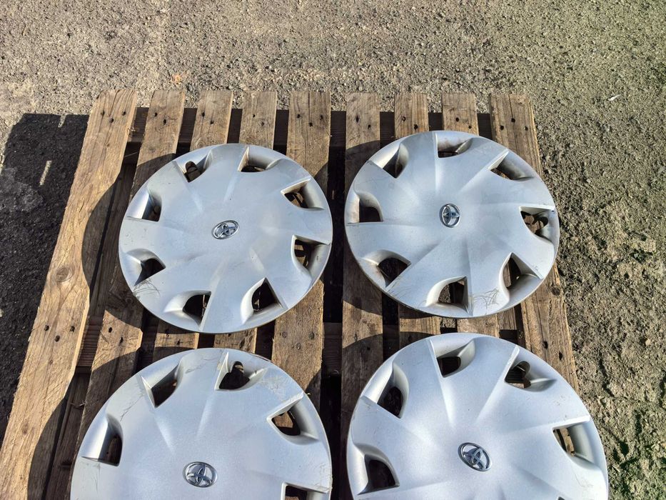 15 цола 4 х 100 мм Тойота Ярис / Корола