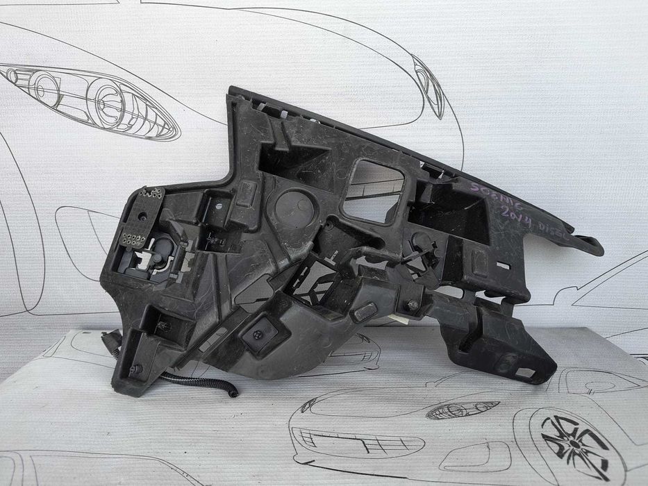 Suport Far Stanga Volvo V40 2015 / 2012-2019 Cod OEM 31425231 (5B2)
