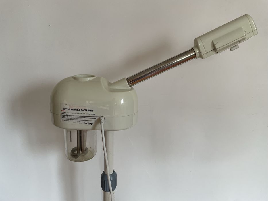 Vapozon mobil cu picior cosmetica salon