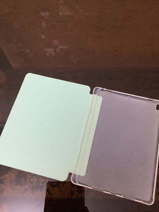 Чехол на ipad 10.5