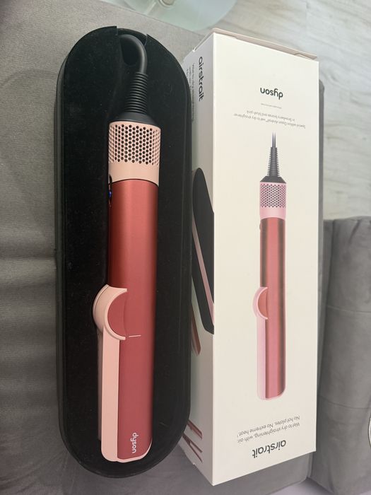 Преса за коса Dyson