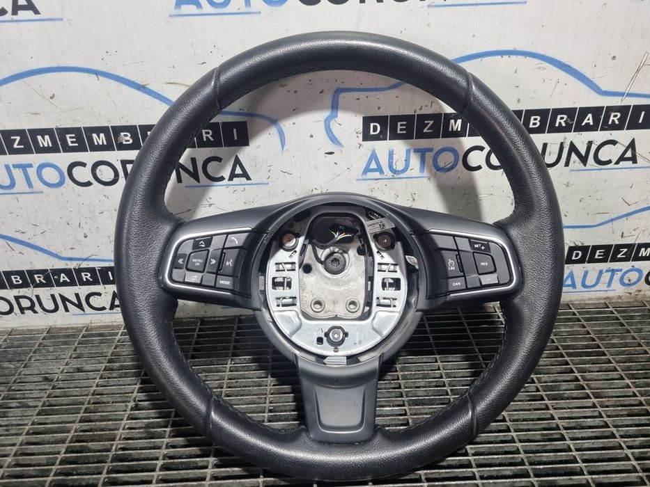 Volan Jaguar E - PACE 2017 - 2020 (1376) J9C33F563BA8PVJ Garantie