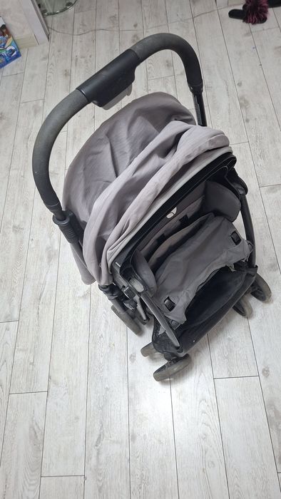 Коляска детская joie