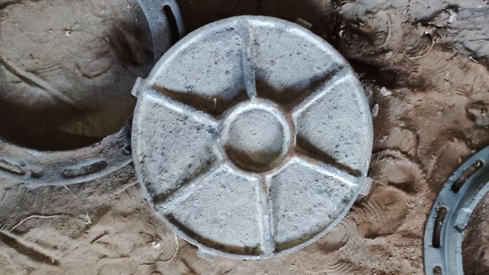 Люк Канализационные чугунный люк от Производителя Lyuk Лук