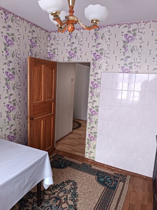 Продам квартиру, Голубые пруды 4.