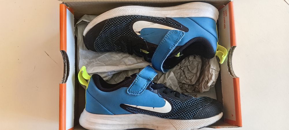 Детски оригинални маратонки NIKE Downshifter 9 (PSV) EUR 28