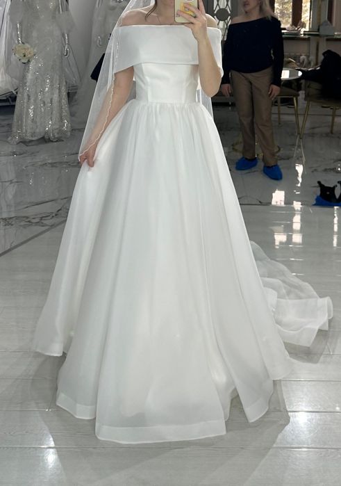 Срочно продам шикарное свадебное платье