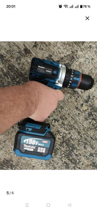 Набор инструментов Makita.