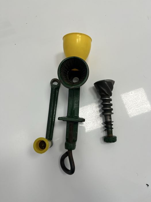 Мелачка за кафе, подправки и други