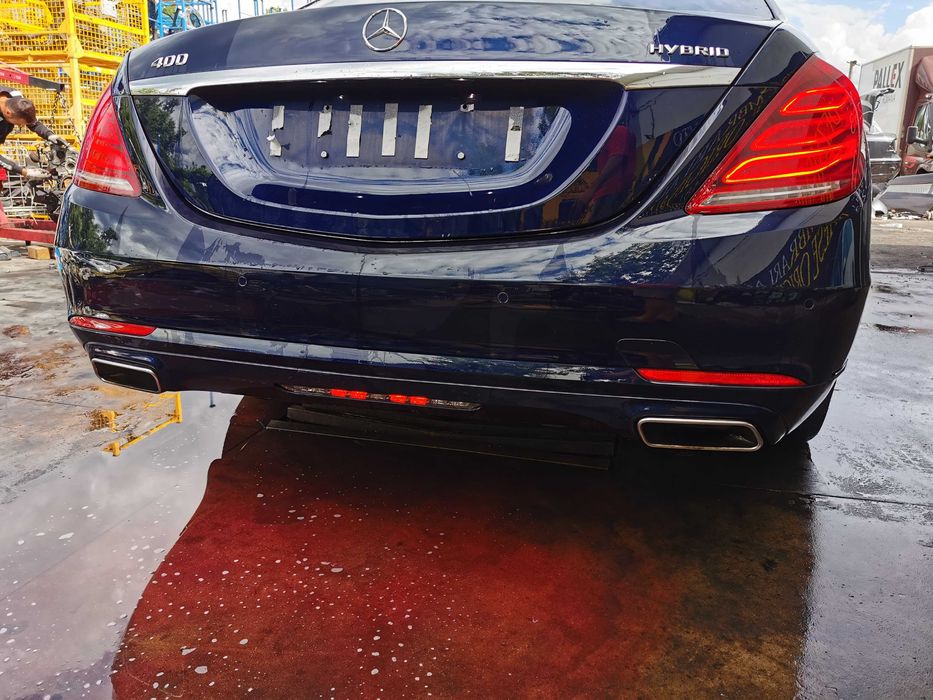 Dezmembrez mercedes s class w222 s400 hybrid/bara fata s/capota/far/