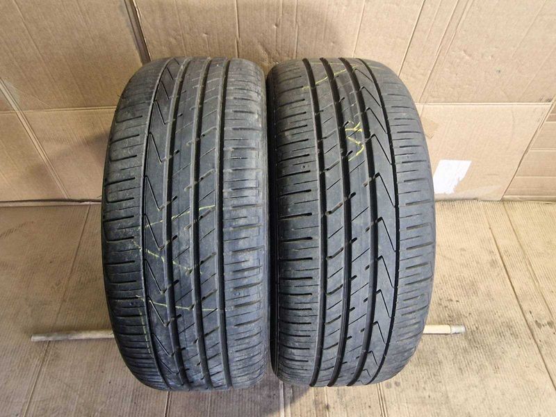 2 Hankook R19 235/50
летни гуми DOT4422