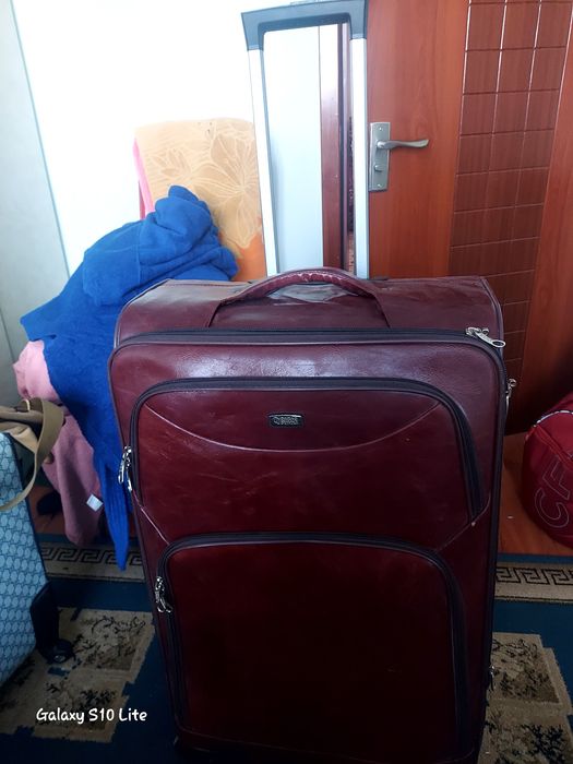 Дорожная сумка продам срочно