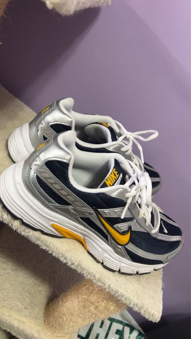 Маратонки Nike Initiator