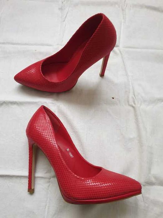 Дамски елегантни обувки