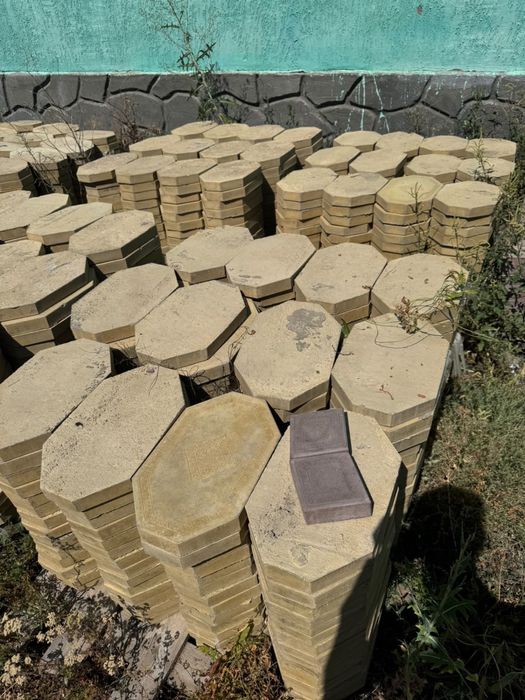 Продам брусчатку 90кв