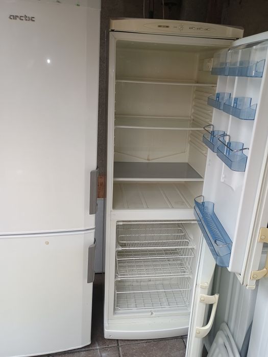 Frigider cu congelator țip combină frigorifică Gorenje