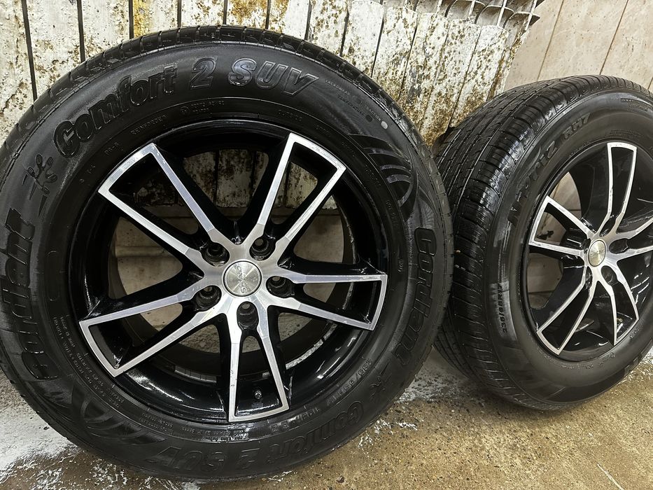 Комлпект дисков 235/65/17 с титанками