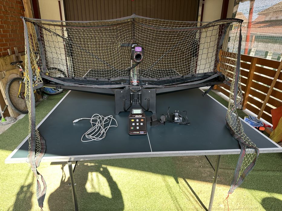 Robot tenis de masa Donic Newgy Robo-Pong 2050