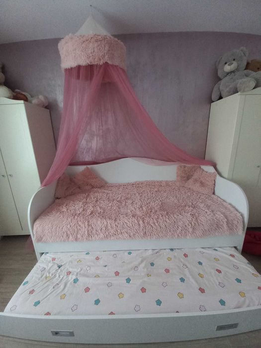 Pat tip divan alb + saltele incluse