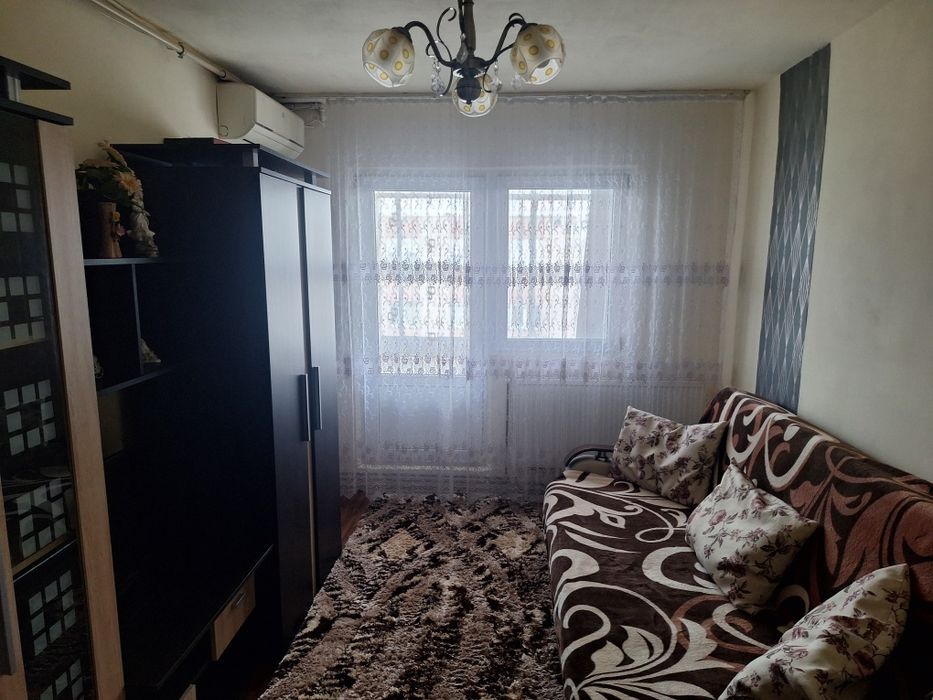 Apartament 1 camera strada Poetului