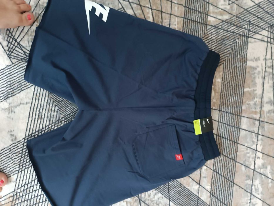 Панталон NIKE , цвят тъмносин, L размер