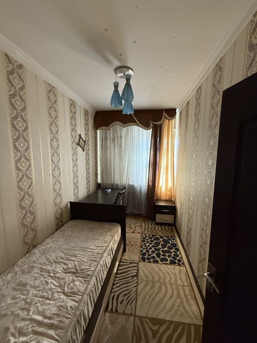 Bobur ko’cha 3-7-9 kvartira ijaraga beriladi. Srochna bezmakler