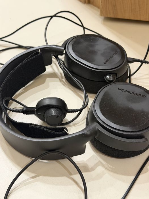 SteelSeries Arctis 5