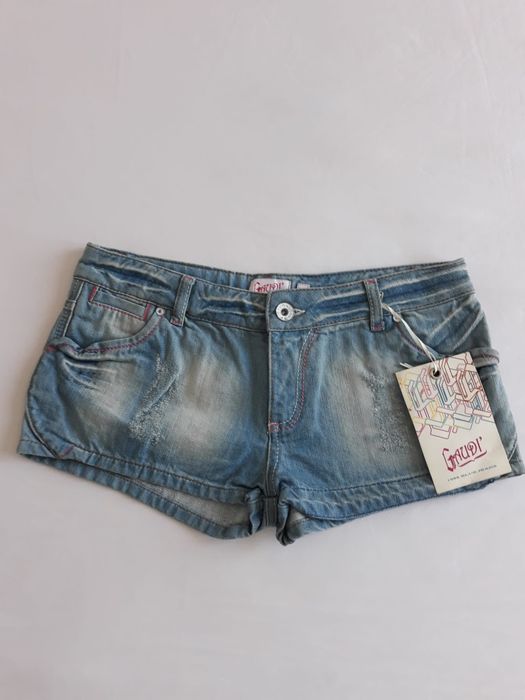 Pantaloni scurti Gaudi