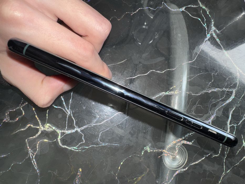 Продаю iphone 11 pro max