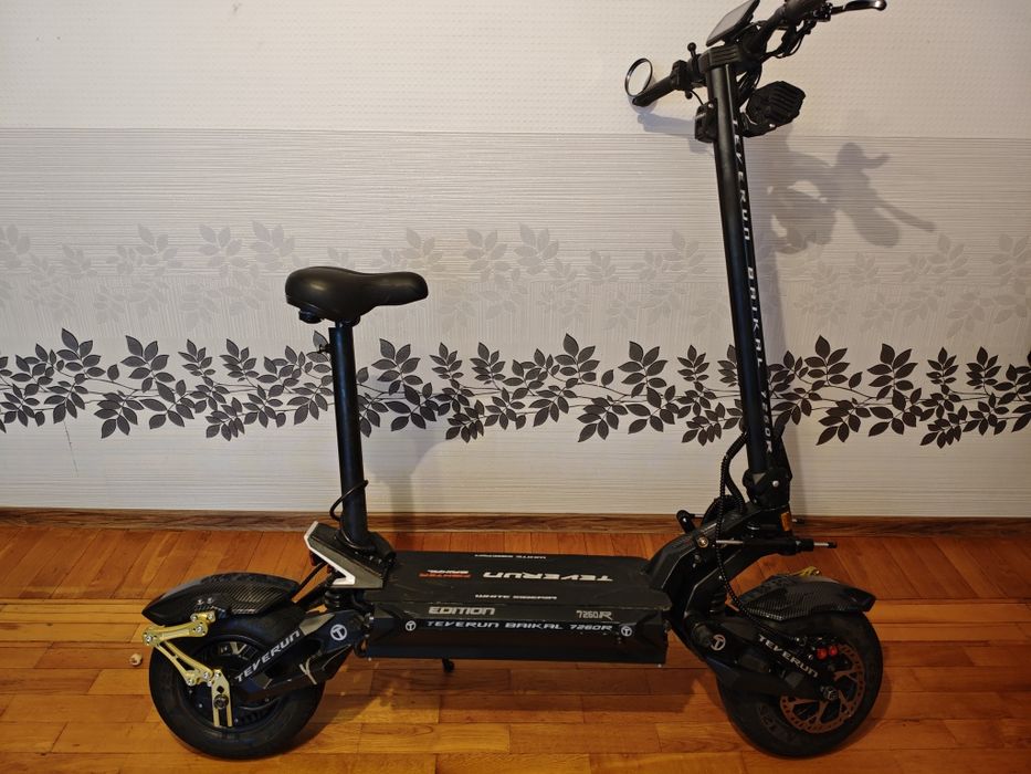 Продам электросамокат Teverun 7260r