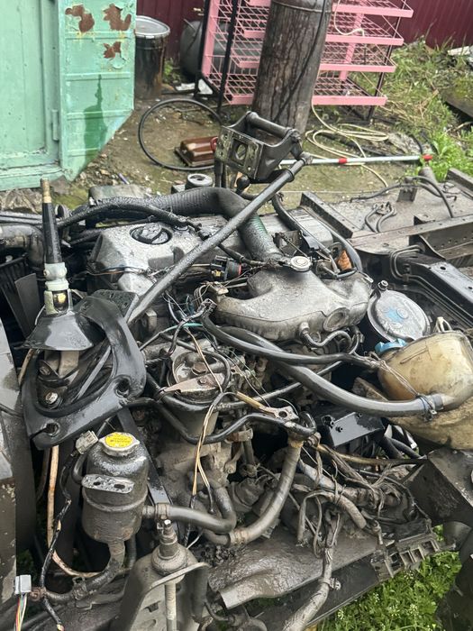 двигатель ссанг енг 2.3