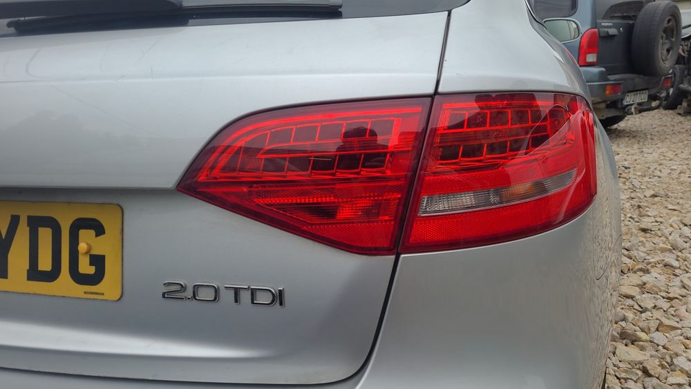 Dezmembrez Audi A4 B8 2.0 CAGA