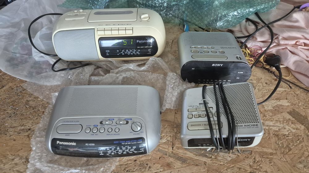 Radio ceas Sony Panasonic