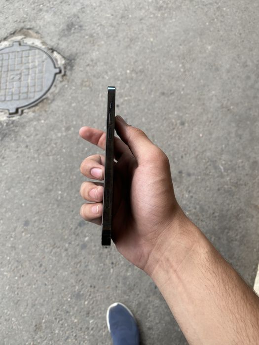 Iphone 12 pro blue