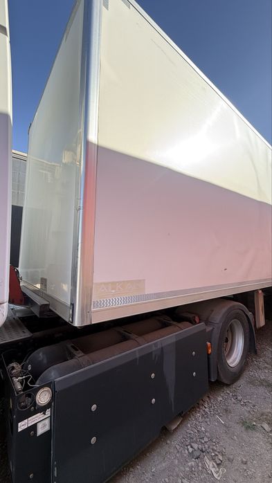 Продается АВТО ИВЕКО прицеп ALKAN просьба по пустякам НЕ БЕСПОКОИТЬ