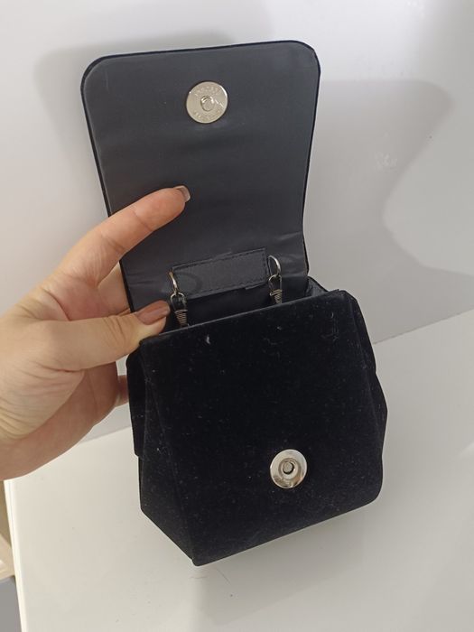 Клатчи сумочки на вечер