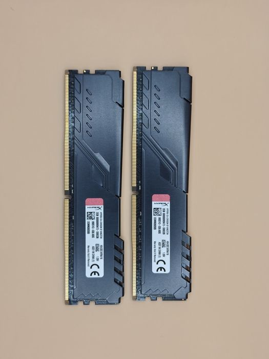 32GB DDR4 3200Mhz CL16 HyperX RAM памет 2х16)
