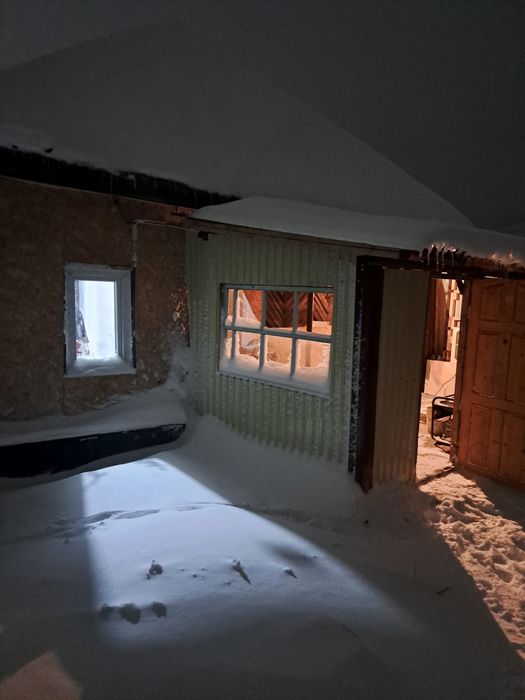 Продам дом  из 2 комнат