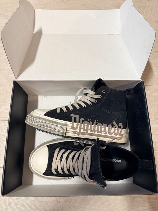 Dsquared2 BERLIN edition