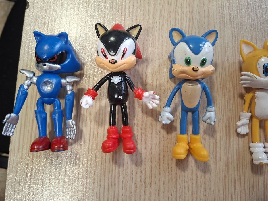 Фигурки  от филма Соник