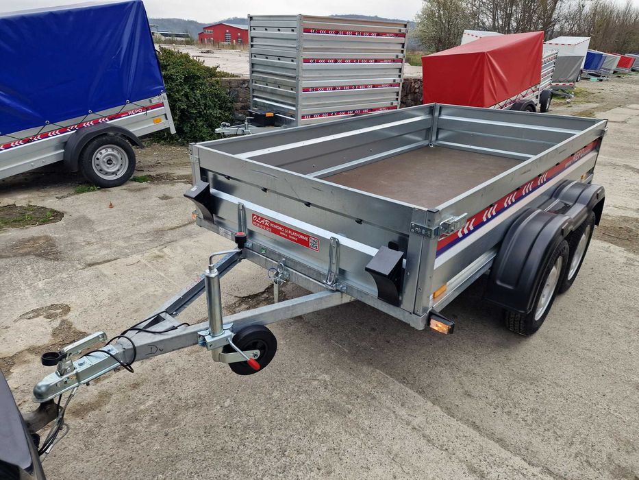 De inchiriat platforma auto 3,5t, 5m/2.1m remorca 750 kg basculabila