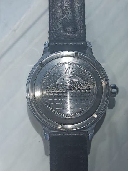 Продам часы ,,Командирские" .