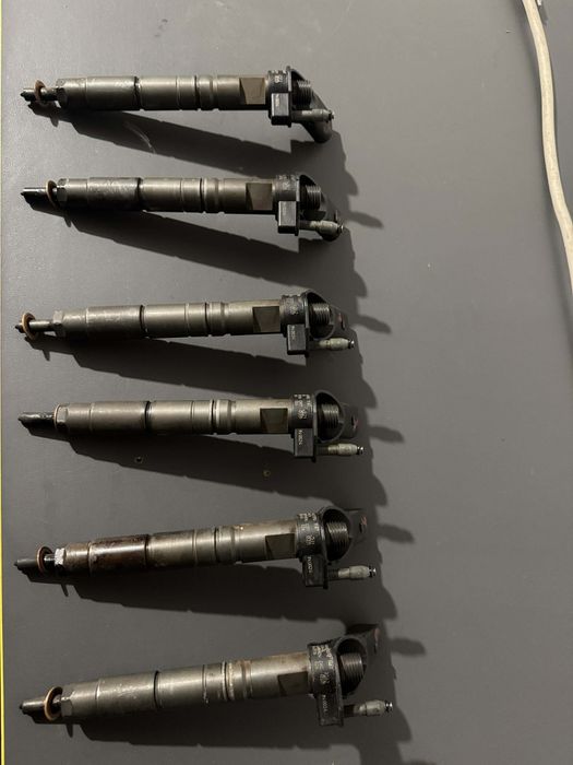 Vând injectoare Mercedes cls 2016