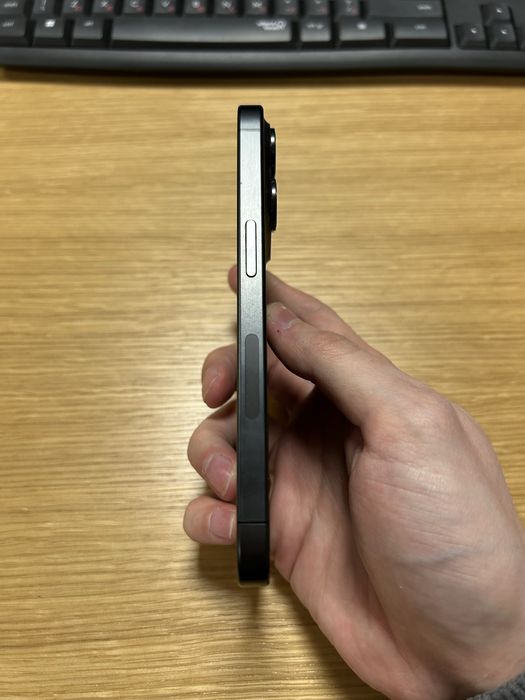 iPhone 15 pro 88% батерия