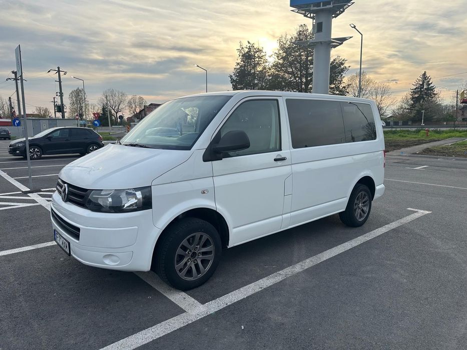 VOLKSWAGEN Transporter 2010 — imagine 2