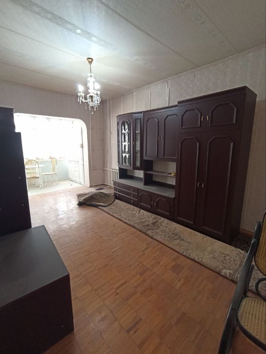 Продается четырех комнатная квартира на массиве Тузель 2