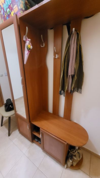 Портманто - закачалка и шкаф за обувки