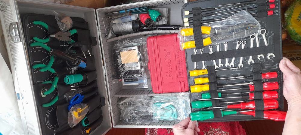 Продаётся набор инструментов на любой случай