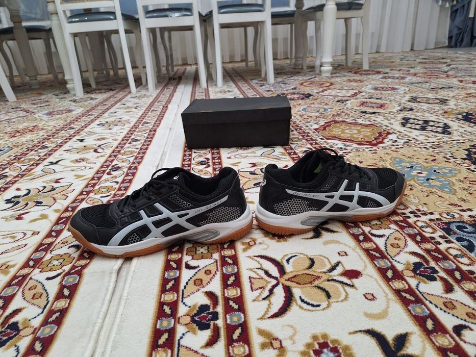 Асикс кросовка новый