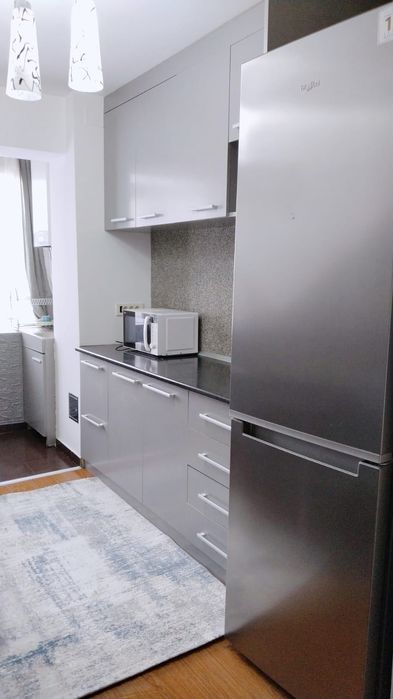 Vând apartament central cu 2 camere